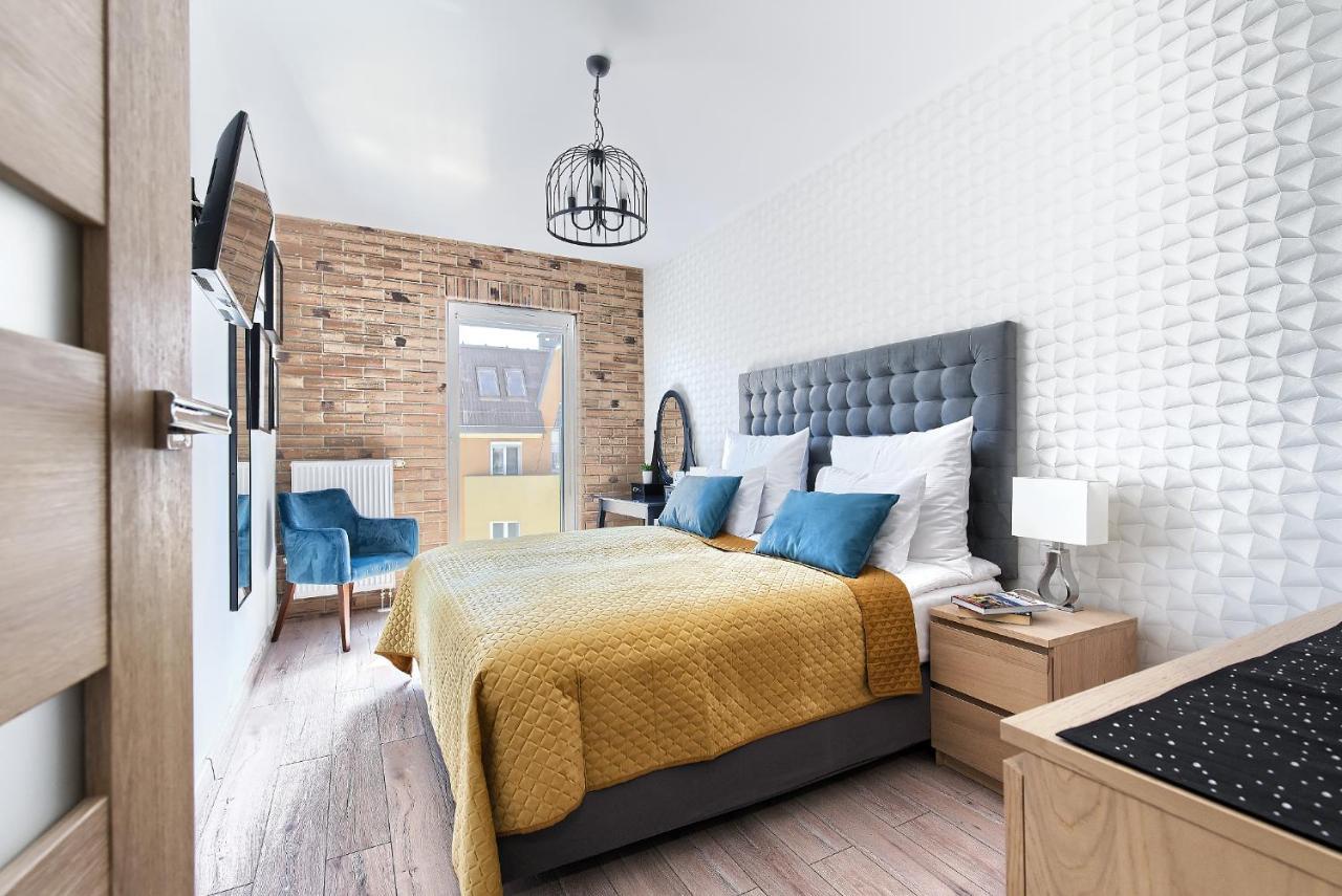 Art Apartament Parking By Impero พอซนาน ภายนอก รูปภาพ